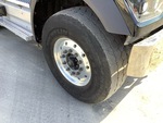 Underbody with Right Steer Tire
