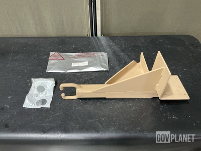 (76) Expansion Plugs, (2)Sling Spreaders, (8) Gaskets & Assorted Items