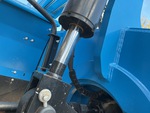 Hydraulics with Frame Leveling Cylinders