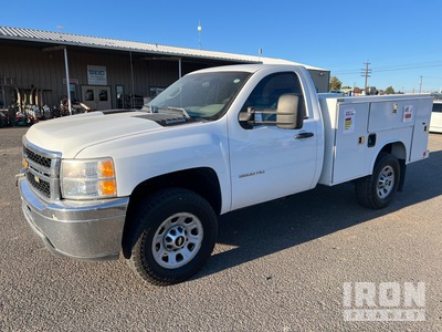 2012 Chevrolet Silverado 3500 2012 4X4 Regular cab Service body truck Pickup