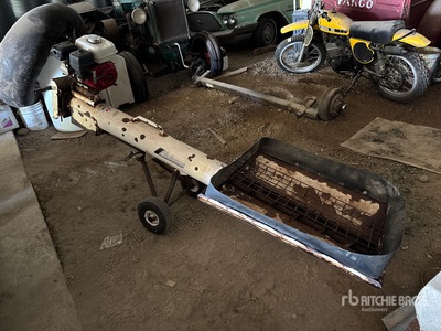 Johnson 7 in x 7 ft Transfer Grain Auger
