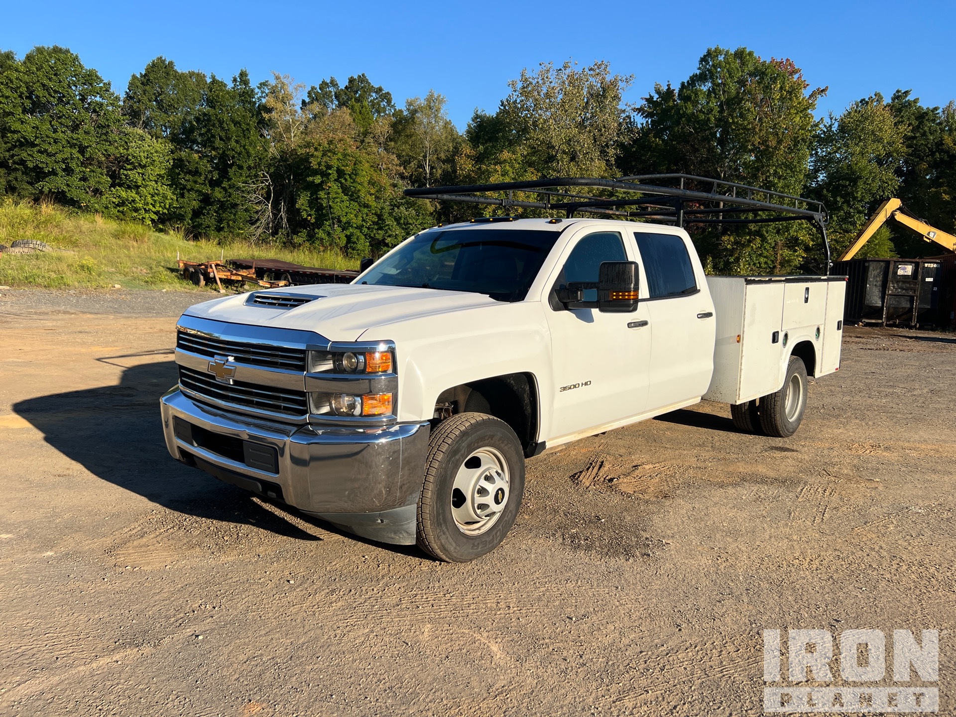 2018 Chevrolet 3500 HD 4x2 Crew Cab Utility Truck