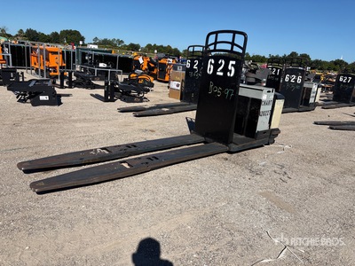 2020 Crown PC4500-80 8000 lb Electric Pallet Jack