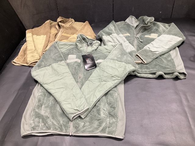 (74) Cold Weather Jackets