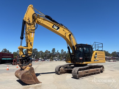 2019 Cat 336 حفارة بجنزير