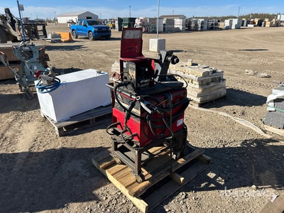 Lincoln CV300 300 A MIG Electric Welder