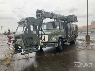 1999 Freightliner FL70 De-Icer Truck