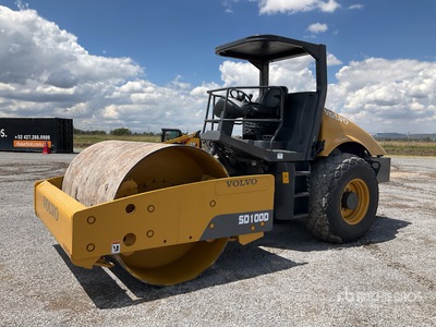 2012 Volvo SD100F Rodillo / جهاز ضاغط الأسطوانة الناعمة
