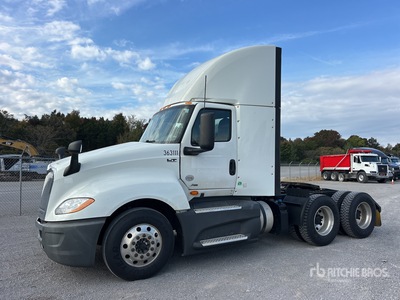 2021 International LT625 6x4 T/A Dagcabine Trekker