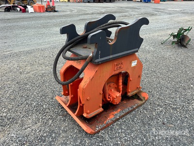 Daequip EC290 46 in Compacteur à plateau vibrant