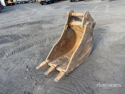 Tiger 550 mm Q/C Digging Excavator Bucket - Fits 20 - 25 ton