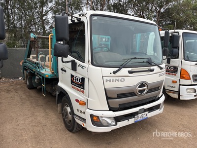 2018 Hino FC500 1124 4x2 Lugger Truck