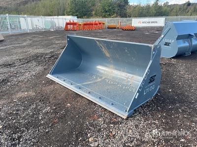 2026 SEC 98 in Wheel Loader Bucket - Fits Volvo L70 (Unused)