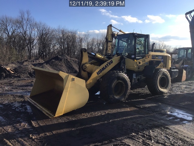 2016 Komatsu WA320-7 Wheel Loader