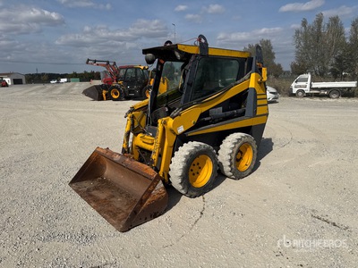 1999 Case Fermec 526 Ładowarka o sterowaniu burtowym (Inoperable)