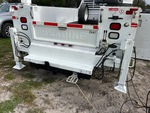 Configuration with Stabilizer Jacks