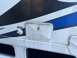 Services publics de l'extérieur with Douche extérieure