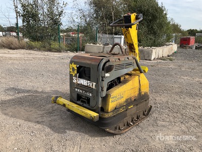 2015 Wacker Neuson DPU100-70 Rouleau de compactage