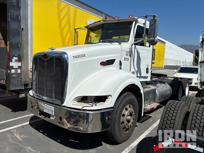 2014 Peterbilt 384 6x4 Cabeza Tractora Cabina Corta