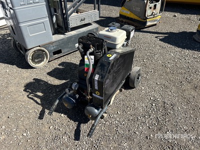 RENTQ PA-C9008B 20.5 cfm 8 gal Compresor de aire