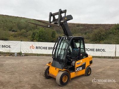 2017 JCB TLT35D Telehandler