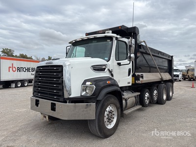 2021 Freightliner 108SD 10x4 شاحنة قلابة /أربع محاور