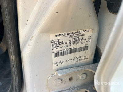 2014 Ford F-550 XL 4x2 Crew Cab Nutzkraftwagen