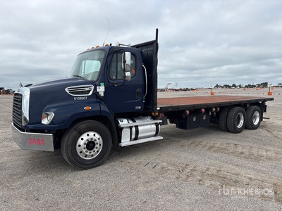 2015 Freightliner 114SD 6x4 Flatbed Truck