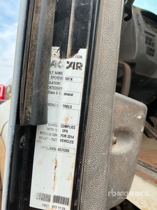 2014 Peterbilt 348 5000 gal 6x4 Water Truck
