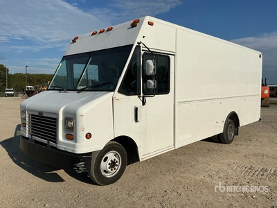 2006 Ford E-350 4x2 Lieferwägen