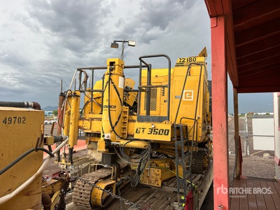 Gomaco GT3600 Curb and Gutter Machine