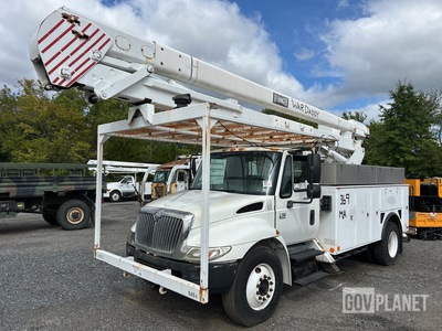 2005 International 4300 Bucket Truck