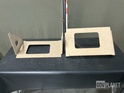 (10) Oshkosh 3991304 Vehicular Components Brackets