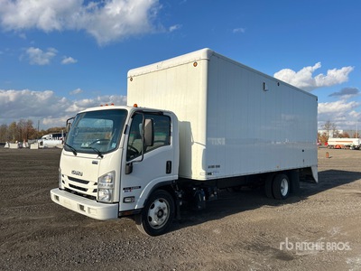 2022 Isuzu NRR 4x2 Van Truck