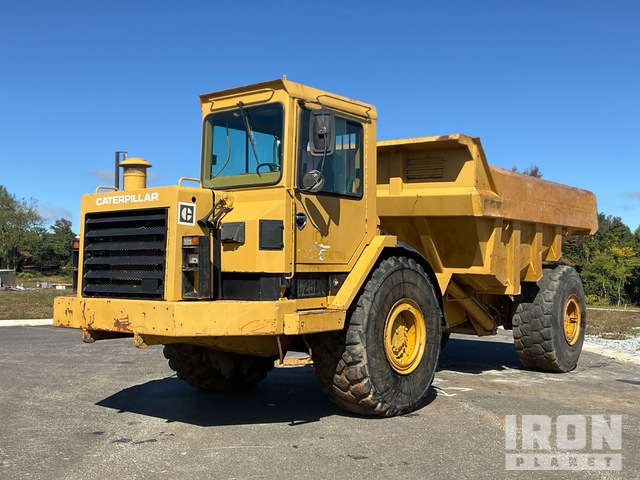 1984 Cat D25C Haul Truck