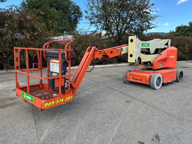 2006 JLG E400AJPN 2WD Electric Articulating Boom Lift 2006 JLG E400AJPN 2WD Electric Articulating Boom Lift
