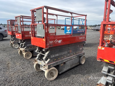2012 Skyjack SJ III 3226 Electric Scissor Lift