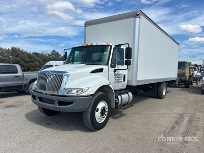 2019 International Durastar 4300 4x2 Van Truck