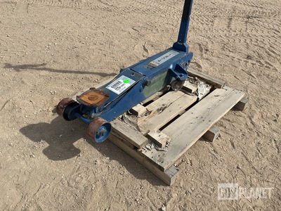 Lincoln Floor Jack