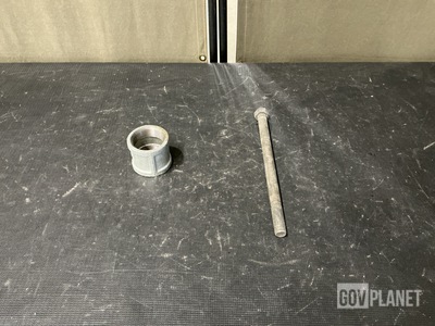 (200) Pipe Fittings & (194) Hexagon Bolts