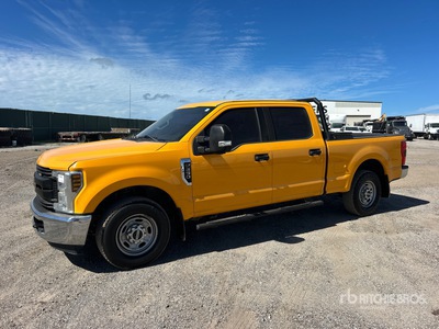 2018 Ford F-250 4x2 Crew Cab Pickup