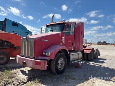 2009 Kenworth T800 6x4 Ciągnik siodłowy T/A z kabiną sypialną