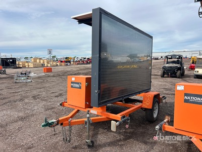 2016 National Signal Sunray 390 Solar Message Board