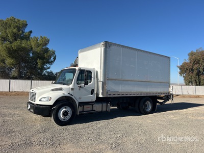 2018 Freightliner M2 106 4x2 バントラック