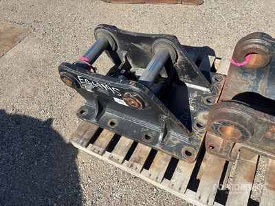 2022 Cat MKB B Link Excavator Halterunge