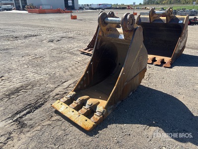 Cat BKDB36SD 31 in Digging Excavator Bucket - Fits Cat 336 E