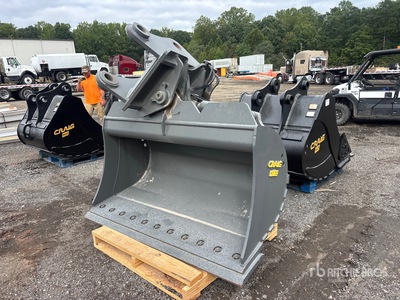 Craig 72 in Hydraulic Tilting Excavator Bucket - Fits Volvo EC300