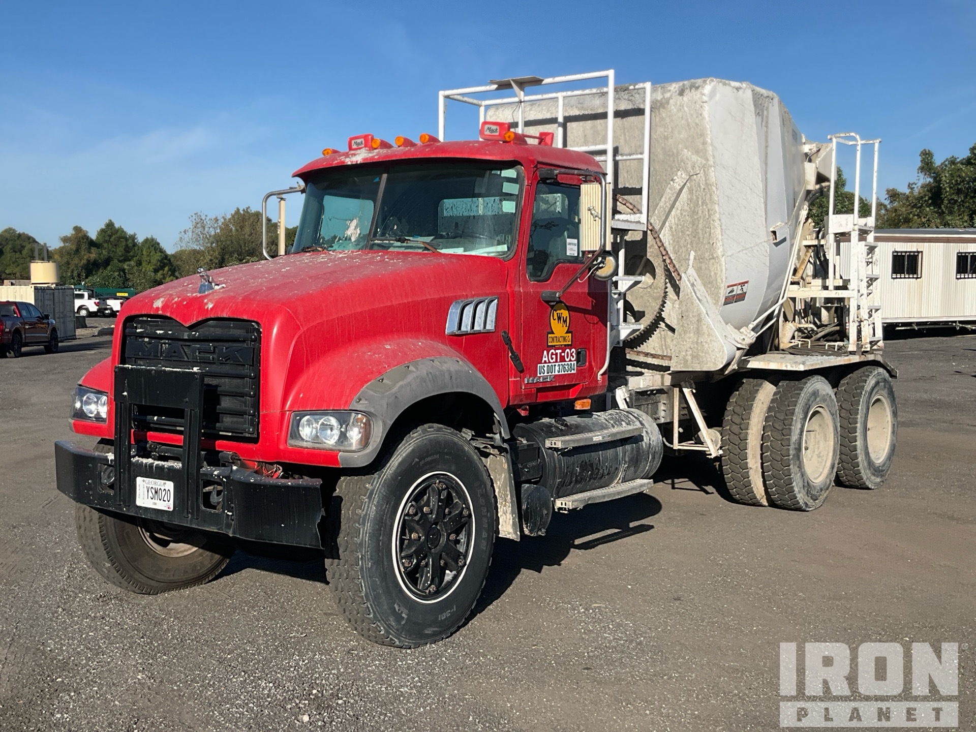 2009 Mack GU700 6x2 Mixer Truck