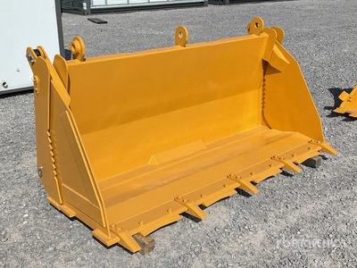 80 in Cucharon Multi-Proposito para Retroexcavadora / Multi-Purpose Bucket ローダーバックホー　その他のアタッチメント - Fits Backhoe Loader (Unused)