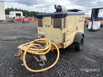 2006 Ingersoll Rand XP375WIR 375 cfm Mobile Air Compressor